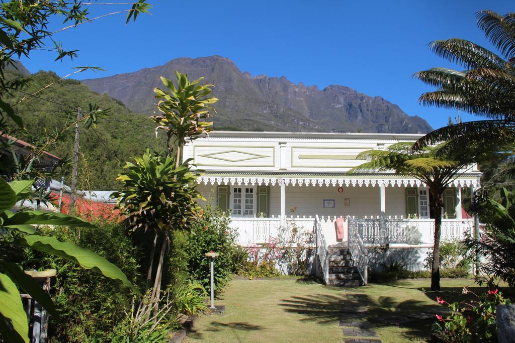 Le Relais Des Cimes Hotel ซาลาซี ภายนอก รูปภาพ